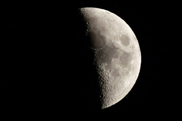 LUNA