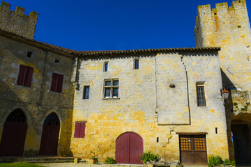 Fototapeta na wymiar Medieval architecture in Laressingle, France 