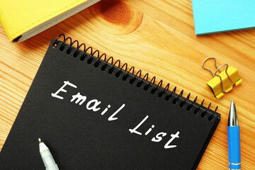 Email List  inscription on the sheet.