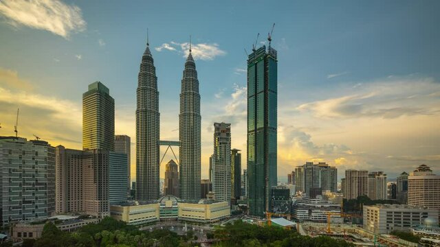 Sunset time lapse of the amazing skyline of Kuala Lumpur in Malaysia