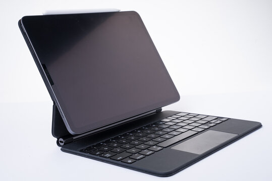 KUALA LUMPUR, MALAYSIA - JANUARY 28, 2021: Closeup look at the rear cameras of the Apple iPad Pro 11" 2020.