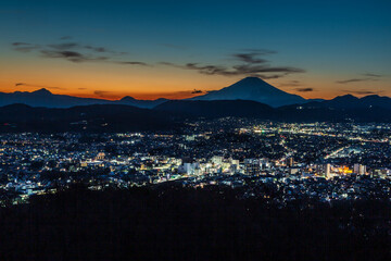秦野市弘法山から夕焼け富士山