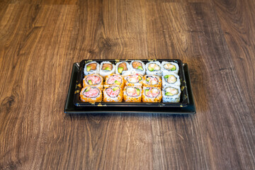 Il sushi il mangiare Japponese