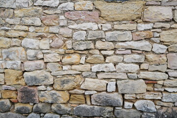 mur en pierres ancien
