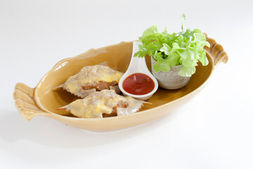 Deep-fried crab meat