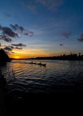 Lindo Pôr do sol na massagueira