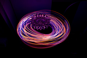 Lightpainting with color traces in mirror