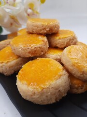 Peanut-flavored cookies