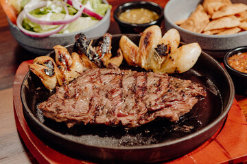 CORTE DE CARNE YENSALADA