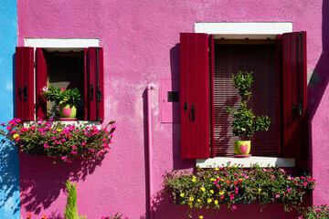 Fototapeta na wymiar Burano Venice Colorful House 