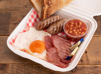 English Breakfast in takeaway box