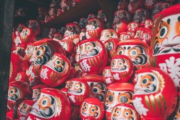Fototapeta premium 勝尾寺のダルマ（大阪府箕面市）