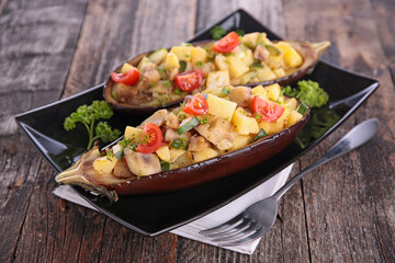 baked garnish aubergine with vegetables