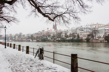 Basel, Kleinbasel, Rhein, Rheinufer, Uferweg, Münster, Kirche, Grossbasel, Basel-Stadt, Altstadt,...
