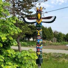 totem pole of the sky