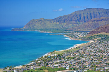 Fototapeta na wymiar Scenic view overlooking Maili while hiking on the west side of Oahu, Hawaii near Waianae.. 