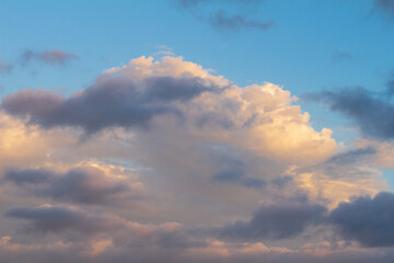 Fototapeta na wymiar Sunset clouds blue sky 