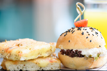 burger and bread pizza