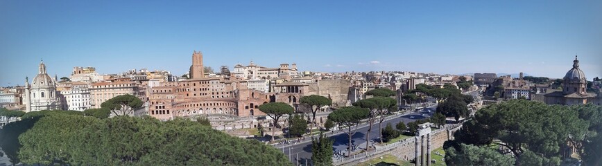 Fototapeta na wymiar view of the roman forum