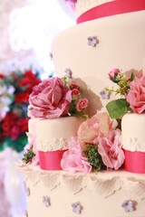 details of wedding cake