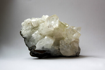 mineral stone crystal semi precious quarz