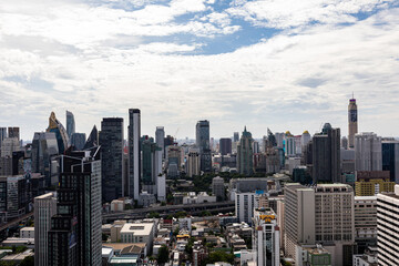 Fototapeta na wymiar BANGKOK, THAILAND - AUGUST 27, 2020 : view of Bangkok's skyline in the area of Sukhumvit, the business district of Bangkok.