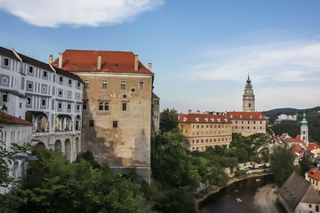 Fototapeta na wymiar Cesky Krumlov Castle with Tower and rafting on Vltava river, Czech Republic