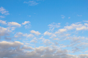 Fototapeta na wymiar Blue Skies