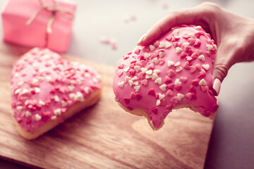 sweet heart shaped donuts