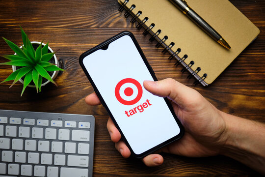 Russia, St.petersburg, 8 December 2020 American Company Target That Operates Of Retail Stores On The Smartphone Display