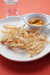 あたりめ　　するめ