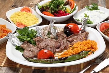 grilled lamb cutlet with grilled tomato and pepper