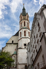 Fototapeta na wymiar Saint Vitus church in Cesky Krumlov, Czech Republic