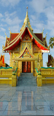 Obraz premium view of the buddhist temple in thailand 