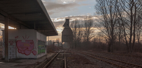 An abandoned railway depot - Urbex