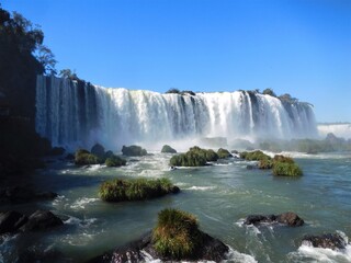 Paysage de chutes d'eau &agrave; Iguazu
