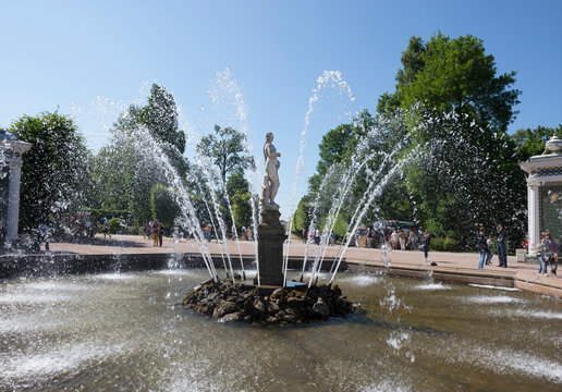 Fountain "Eve"