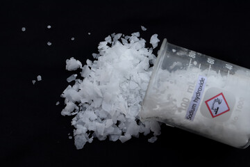 caustic soda flake