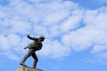 soldier statue and blue sky