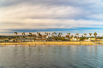 Naklejka premium Beautiful view of the sandy beach and ocean in Santa Cruz, California