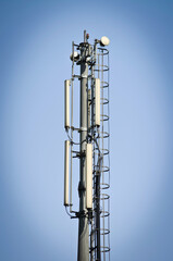 Mobile phone mast