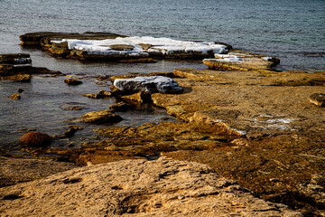 Берег Каспия в январе
