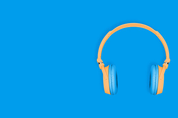 Background on the theme of silence, music or hearing safety.