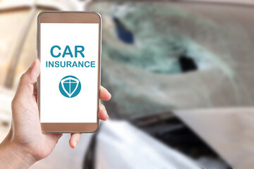 Car insurance claiming via smartphone