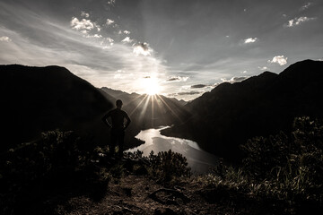 Sonnenaufgang am Plansee