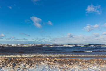 Sea and blue sky in winter