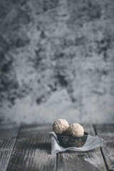 weiße Schokolade Kokos Pralinen