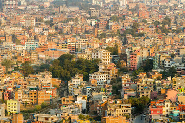 Obraz premium Kathmandu city view from Swayambhunath stupa on sunset, Nepal.
