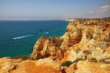Fototapeta na wymiar cliffs algarve portugal
