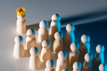 Art of managing people. King and his retinue. Leader communicates with his followers, who are...